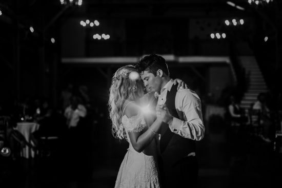 The couple's first dance